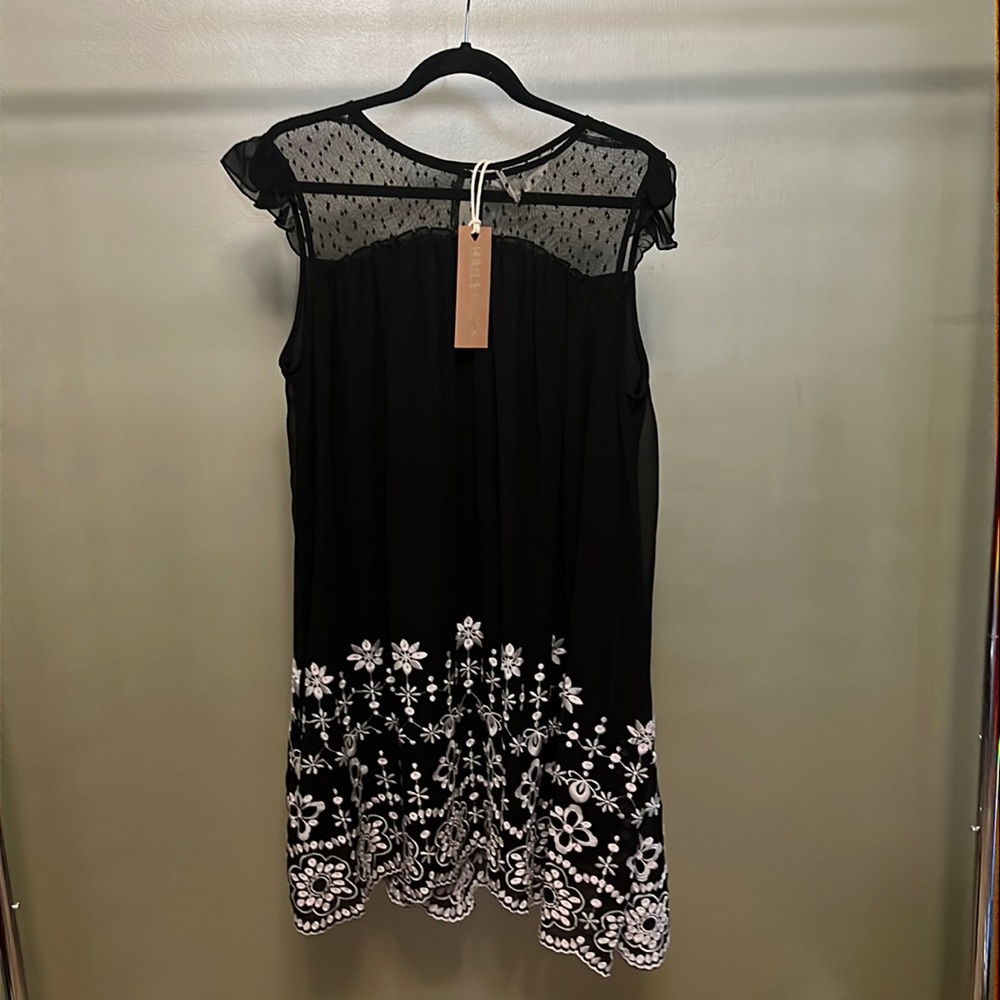 Hailey Lyn black cocktail dress